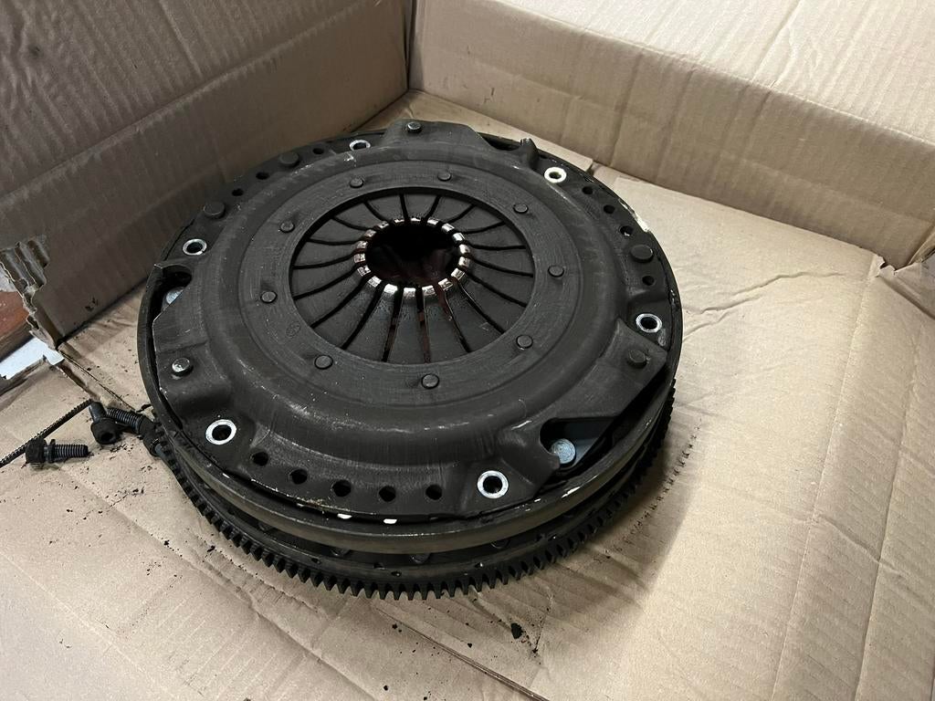 Mercedes W124 Dubbel massa vliegwiel set, Ophalen of Verzenden, Gebruikt, Mercedes-Benz