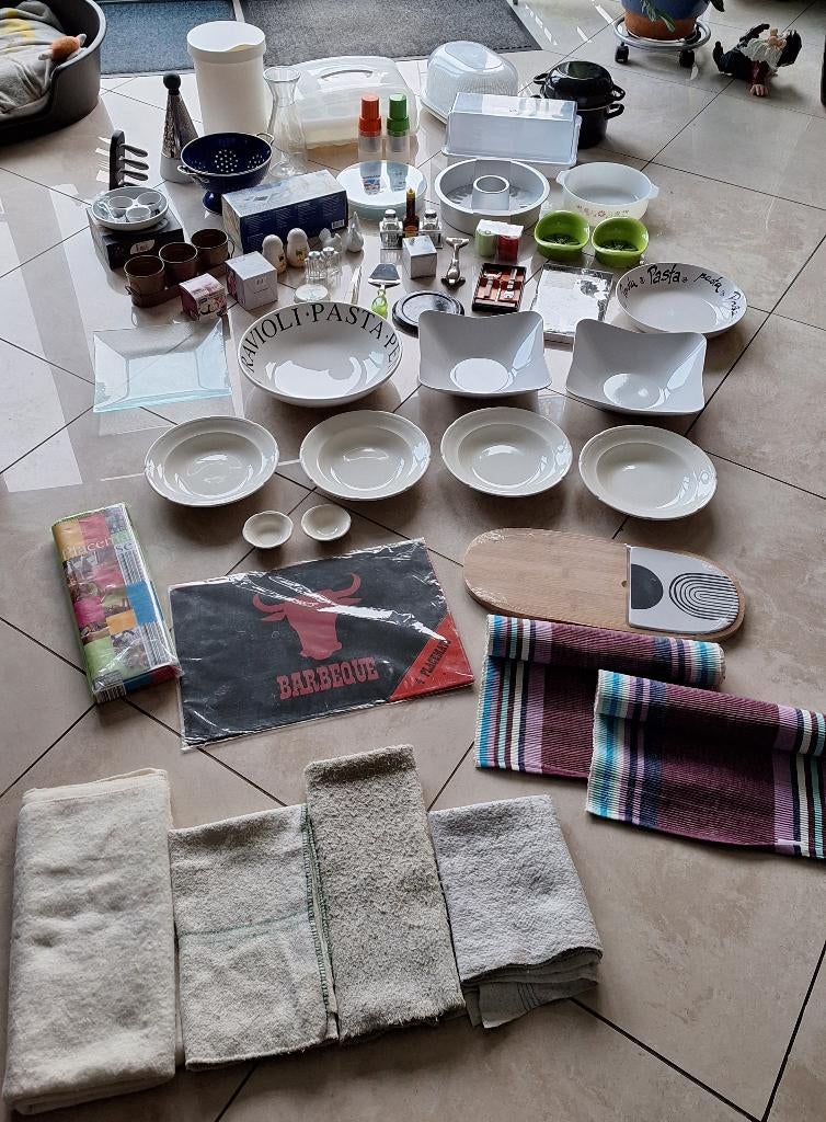 Te koop diverse (gebruikte en nieuwe) keukenbenodigdheden., Overige typen, Ophalen of Verzenden, Zo goed als nieuw