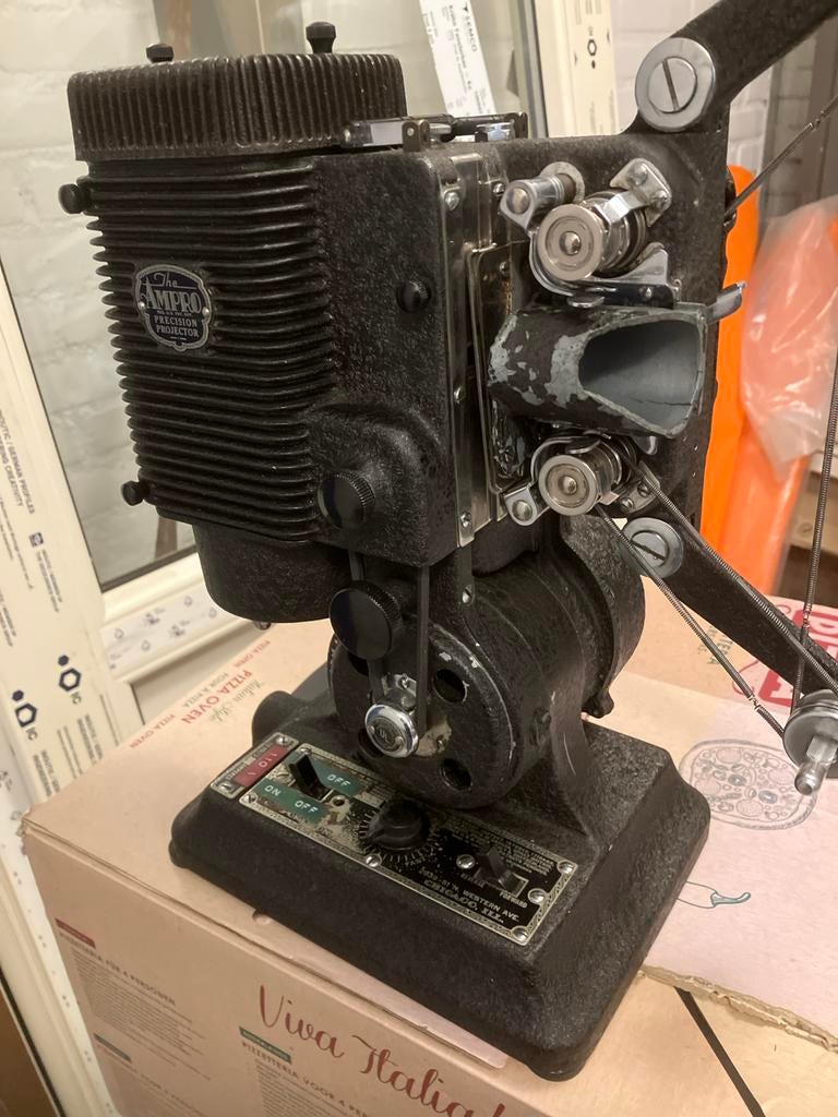 Antieke Ampro Precision Projector - Vintage Filmprojector, Ophalen