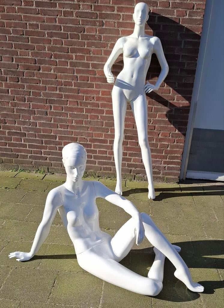 Paspop etalagepop, Ophalen