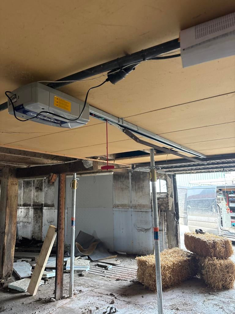 Chamberlain Garagedeur Aandrijving met Knop, Ophalen of Verzenden, Gebruikt