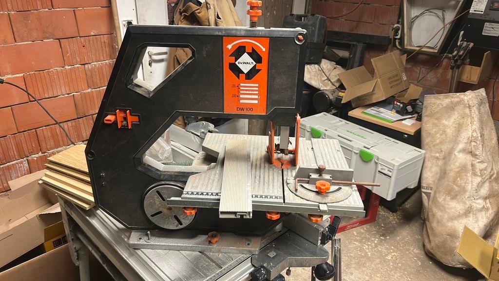 Dewalt DE100 limtzaag, Ophalen, Gebruikt, 70 mm of meer, Lintzaag