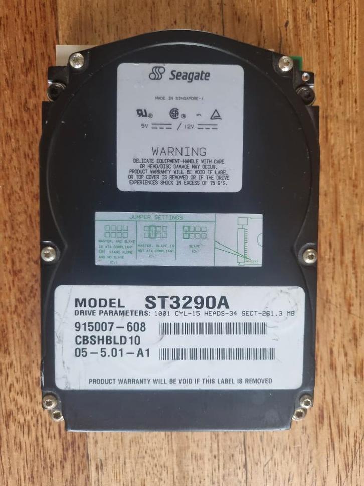 Vintage 3,5 inch Seagate 261 MB harde schijf IDE, Computers en Software, Harde schijven, Zo goed als nieuw, Desktop, Intern, HDD