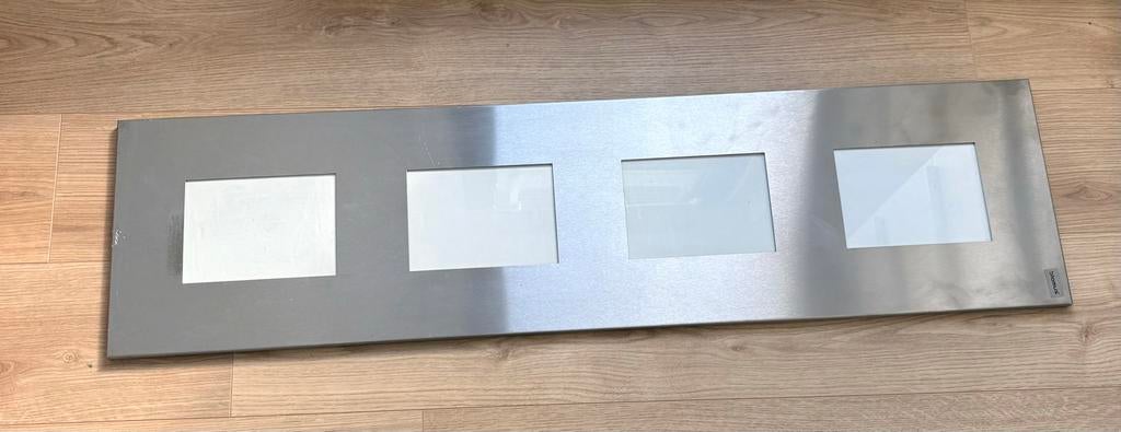 Blomus fotolijst RVS voor 4 foto's, Gebruikt, Metaal of Aluminium, Ophalen of Verzenden, 75 tot 100 cm
