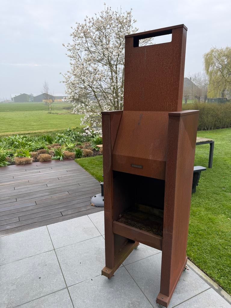 Corten stalen buiten haard., Tuin en Terras, Tuinhaarden, Ophalen, Zo goed als nieuw