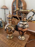 Set van 2 metalen vazen, zwart met goud, GMA, Antiek en Kunst, Ophalen of Verzenden