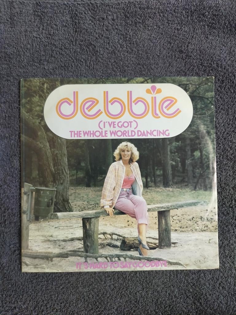 Debbie, Ophalen, Zo goed als nieuw, Pop