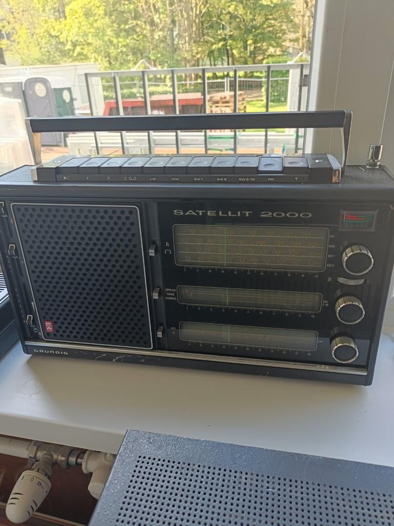 Grundig Satellit 2000 Wereldontvanger - Vintage Radio, Audio, Tv en Foto, Ophalen of Verzenden, Gebruikt, Wereldontvanger