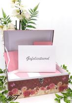 Schitterende 'Love is in the air' enveloppendoos., Ophalen of Verzenden, Nieuw, Feestartikel, Geboorte of Huwelijk