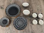 Eigentijds servies Xenos zwart met wit, Ophalen, Zo goed als nieuw, Bord(en), Overige stijlen