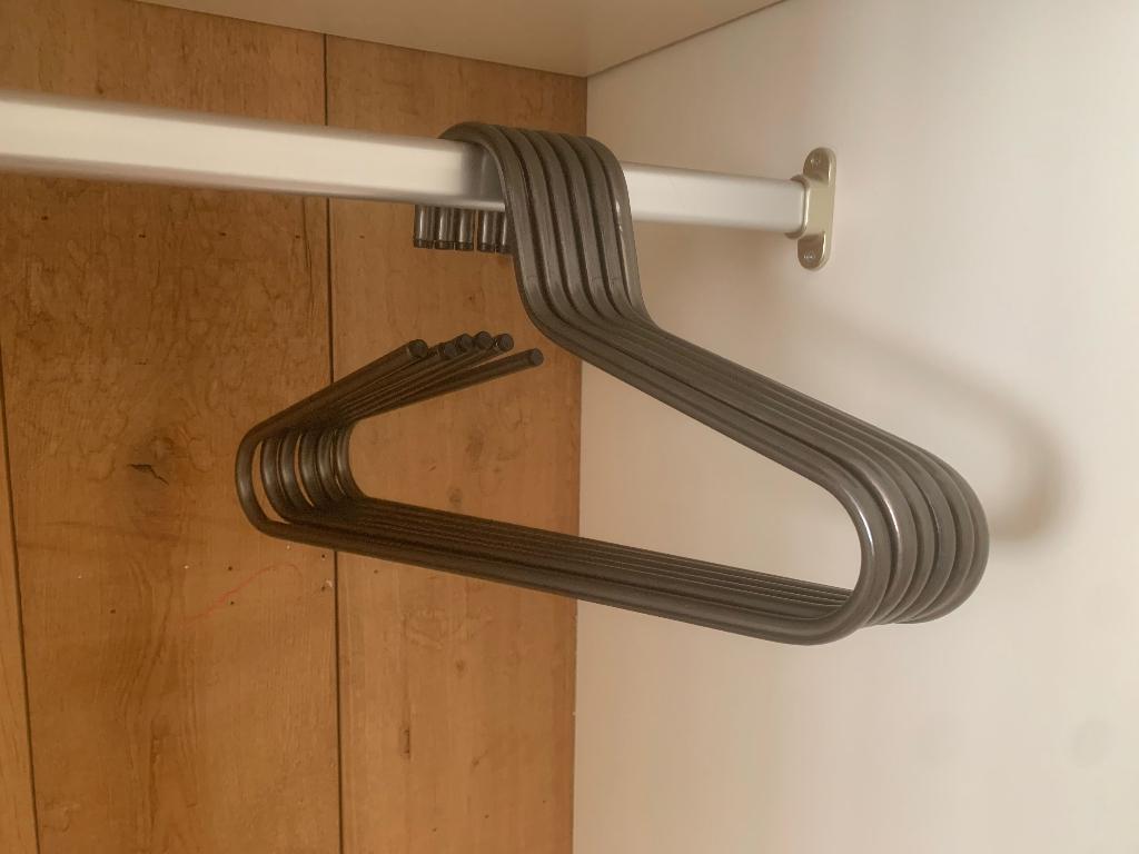 Garderobe hangers, Huis en Inrichting, Woonaccessoires | Kapstokken, Verzenden, Overige typen, Zo goed als nieuw, Minder dan 100 cm