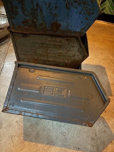 20+ stuks metalen bakken vintage, Doe-het-zelf en Verbouw, Kratten en Dozen, Ophalen, Gebruikt, Minder dan 50 cm, Minder dan 40 cm
