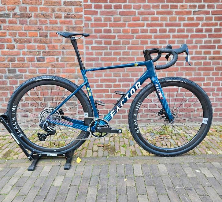 Sale! Factor Aluto Sram Force AXS powermeter inruil mogelijk, Fietsen en Brommers, Fietsen | Racefietsen, Overige merken, 15 tot 20 versnellingen