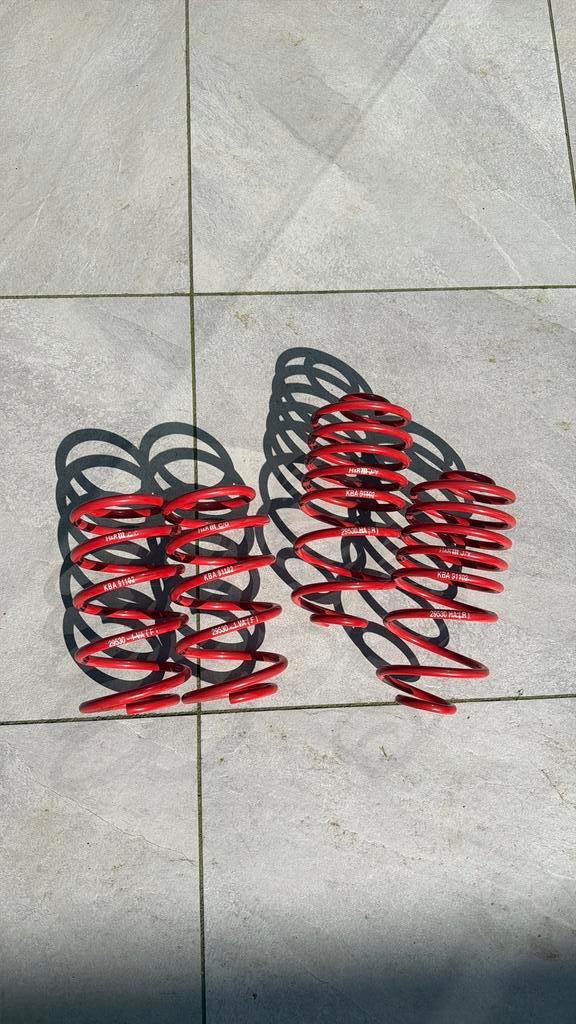 H&R verlagingsveren Opel Astra G en OPC (29530-1) sport set, Auto-onderdelen, Carrosserie en Plaatwerk, Bumper, BMW, Opel, Voor