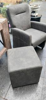 Zgan Stoel met bijpassend poefje, Ophalen, Zo goed als nieuw, Eén