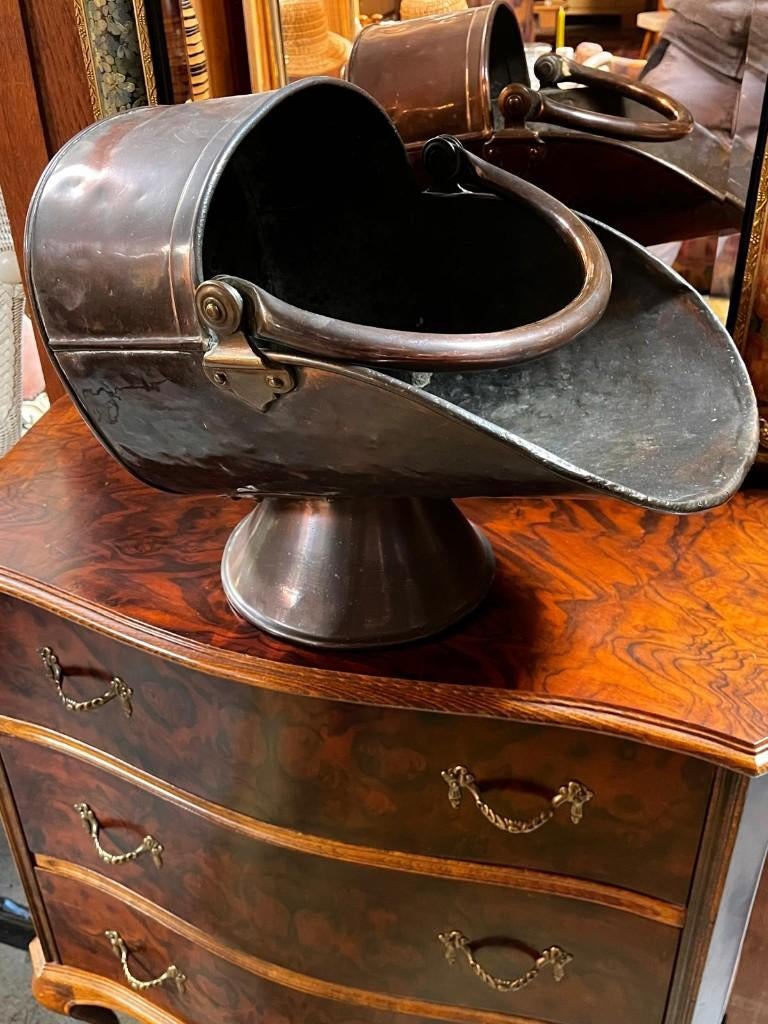 95) Decoratieve engelse antieke koperen kolenbak., Ophalen, Koper