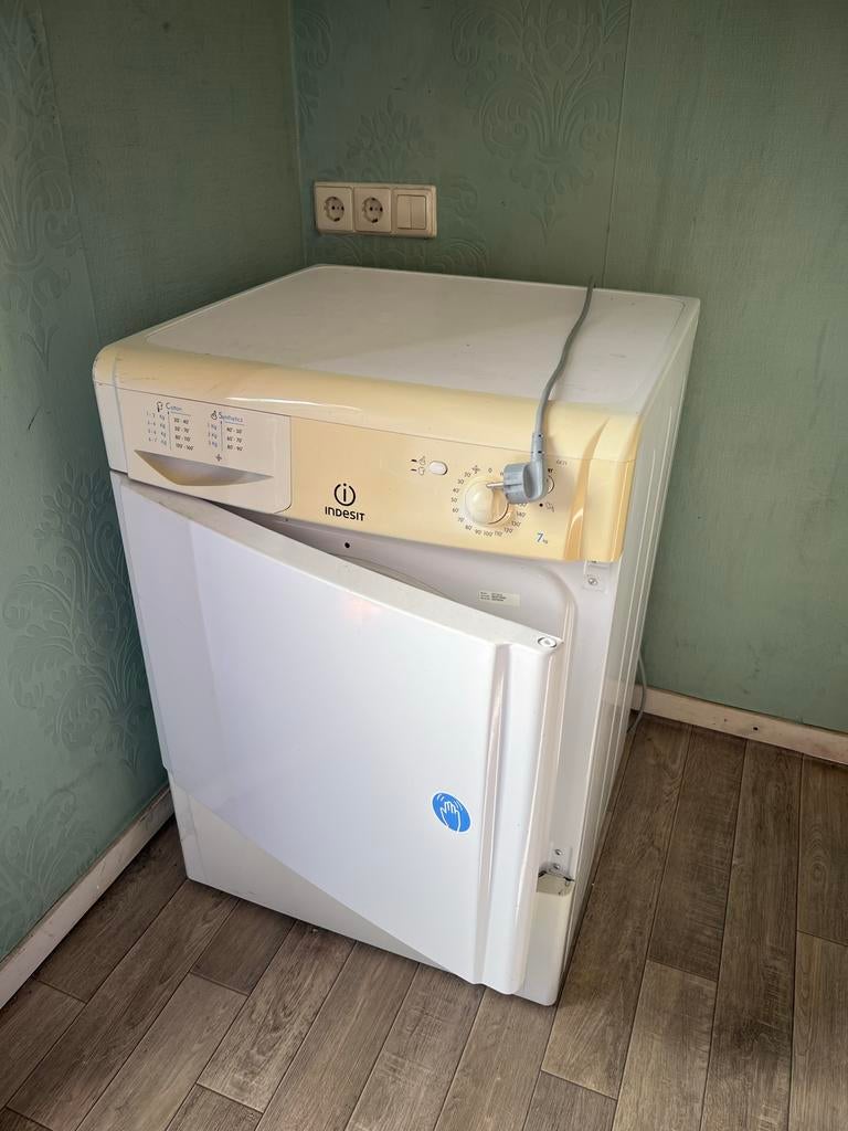 Indesit Droger - 7 kg inhoud, Witgoed en Apparatuur, Wasdrogers, Ophalen, 6 tot 8 kg, Gebruikt, 85 tot 90 cm