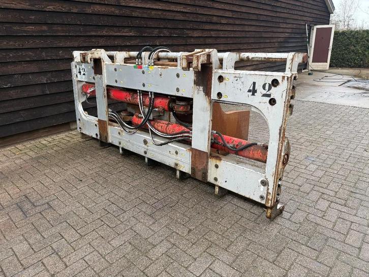 Durwen balen klemmen versteller (bj 2012), Zakelijke goederen, Machines en Bouw | Heftrucks en Intern transport, Voorzetapparatuur