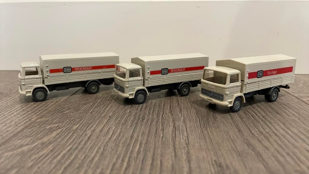 3 x Wiking H0 vrachtwagen Mercedes-Benz DB Stückgut, Hobby en Vrije tijd, Ophalen of Verzenden, Zo goed als nieuw, Bus of Vrachtwagen