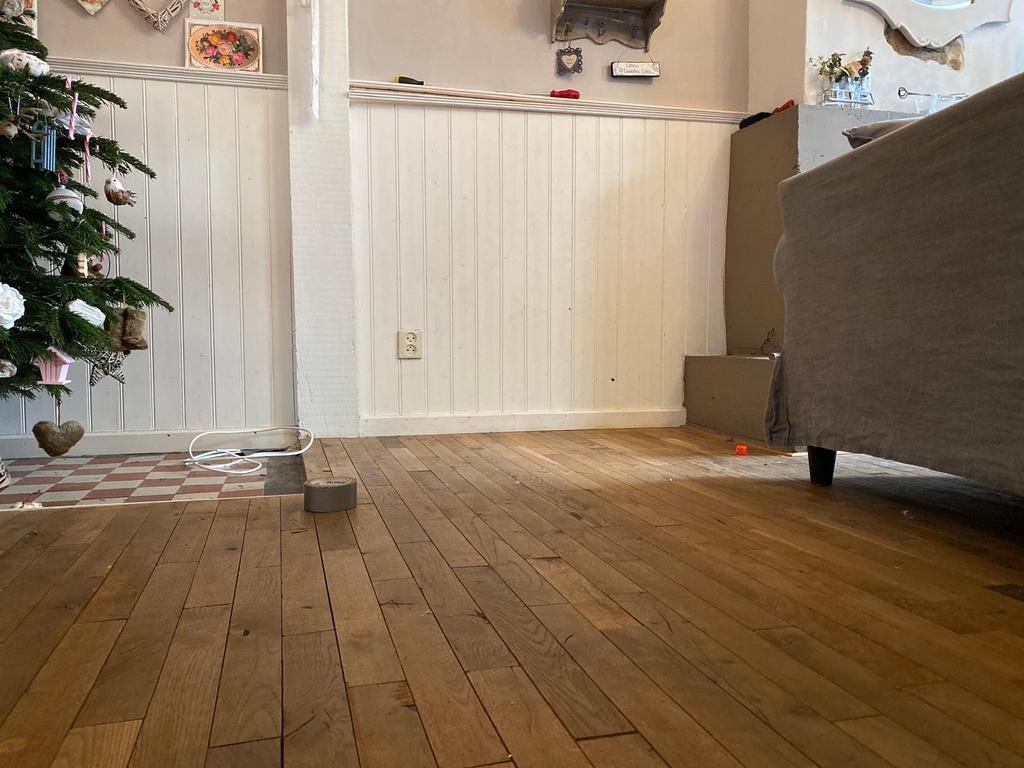 Massief eiken stroken parket 28m2, Doe-het-zelf en Verbouw, Vloerdelen en Plavuizen, Gebruikt, Minder dan 50 cm, 10 m² of meer