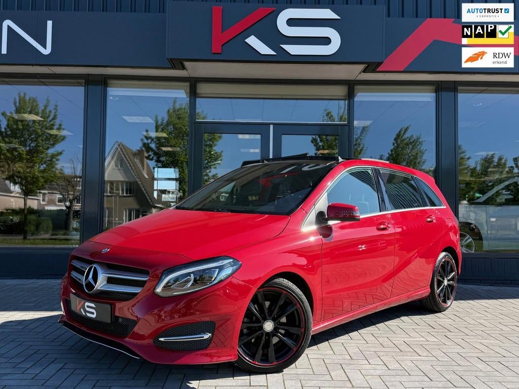 Mercedes-Benz B-klasse 180 Pano Led Automaat Camera, Gebruikt, Euro 6, 4 cilinders, 122 pk