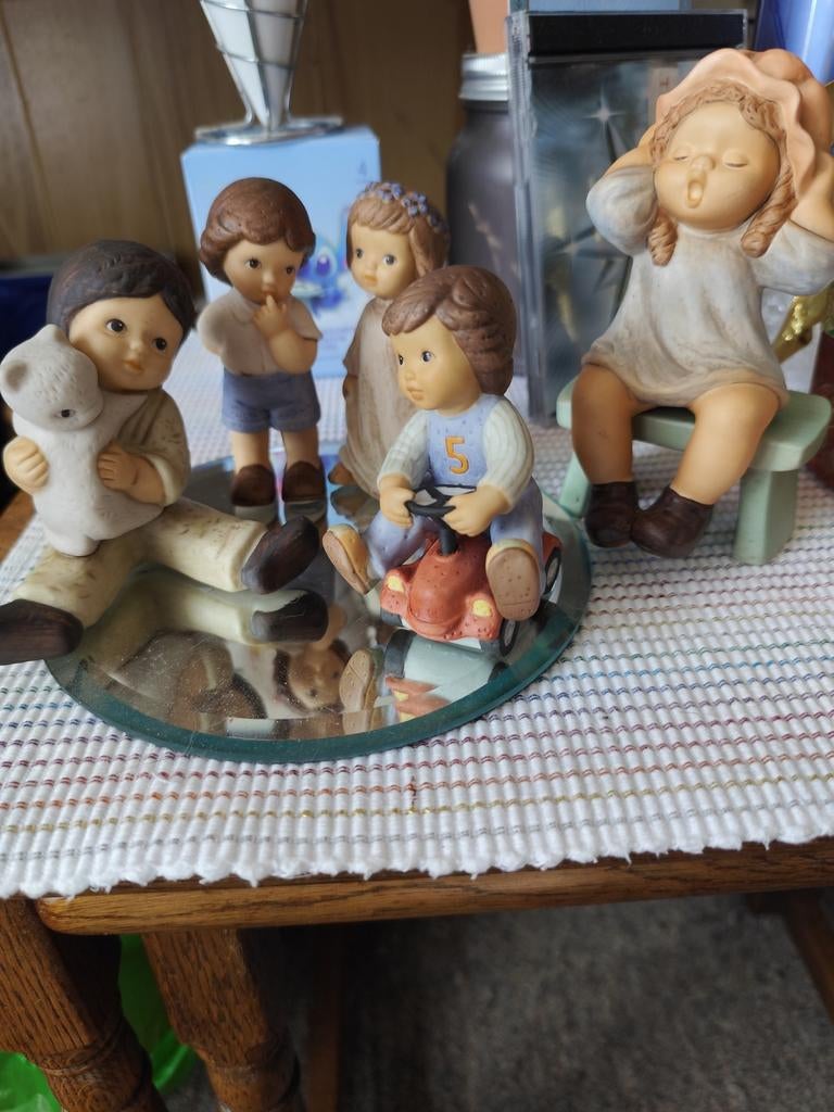 5 goebel nina en marco beeldjes, Verzamelen, Beelden en Beeldjes, Ophalen, Zo goed als nieuw, Dier