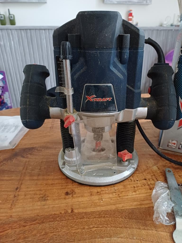 X-KRAFT Bovenfrees 1200W - Zo goed als nieuw, Ophalen of Verzenden, Zo goed als nieuw, Bovenfrees, X-KRAFT