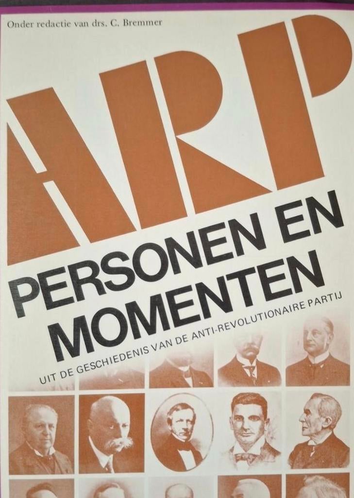 ARP Personen en Momenten - Geschiedenis ARP, Gelezen, Ophalen of Verzenden, Politiek en Staatkunde, Nederland