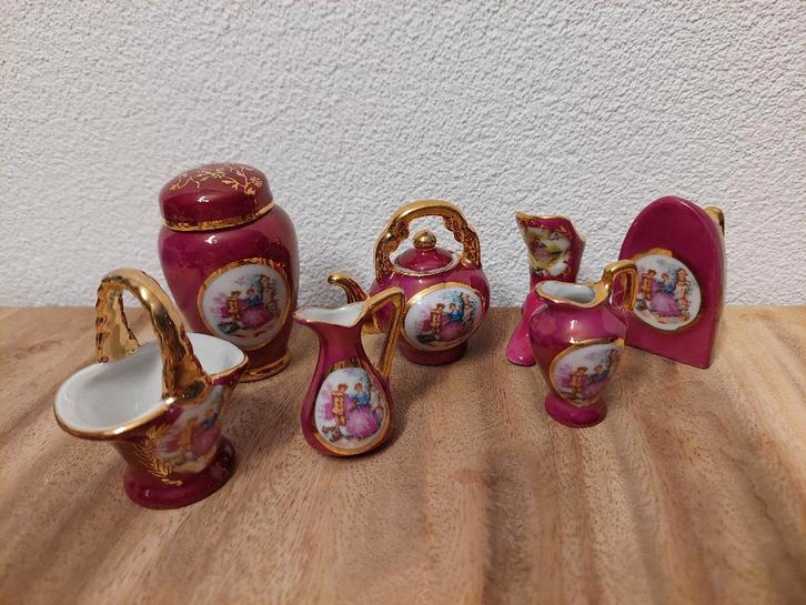 Limoges porselein verzameling, Antiek en Kunst, Antiek | Porselein, Ophalen of Verzenden