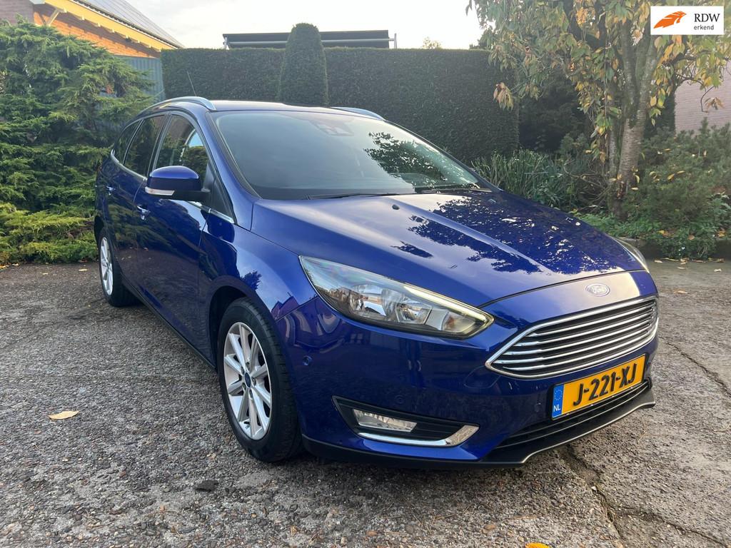 Ford Focus Wagon 1.0 Titanium, Navi, Parkpilot, ECC, Zeer ne, Auto's, Gebruikt, Euro 6, Handgeschakeld, 3 cilinders