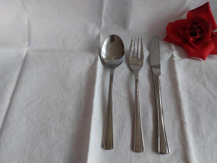 Keltum 18-10 model Cindy messen vleesvork taartschep suiker, Huis en Inrichting, Keuken | Bestek, Zo goed als nieuw, Los bestek