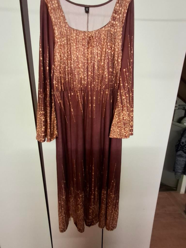 Mooie jurk 1 keer geragen, Ophalen of Verzenden, Zo goed als nieuw, Overige typen