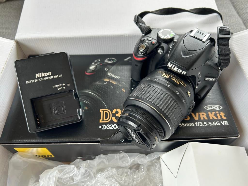 Nikon D3200 spiegelreflexcamera, Spiegelreflex, Ophalen of Verzenden, Zo goed als nieuw, Nikon