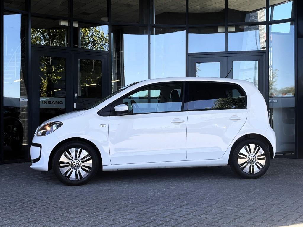 Volkswagen UP 1.0 BMT 5DRS. MOVE UP! AIRCO - NAVI - 15 INCH, Voorwielaandrijving, Gebruikt, Start-stop-systeem, 840 kg