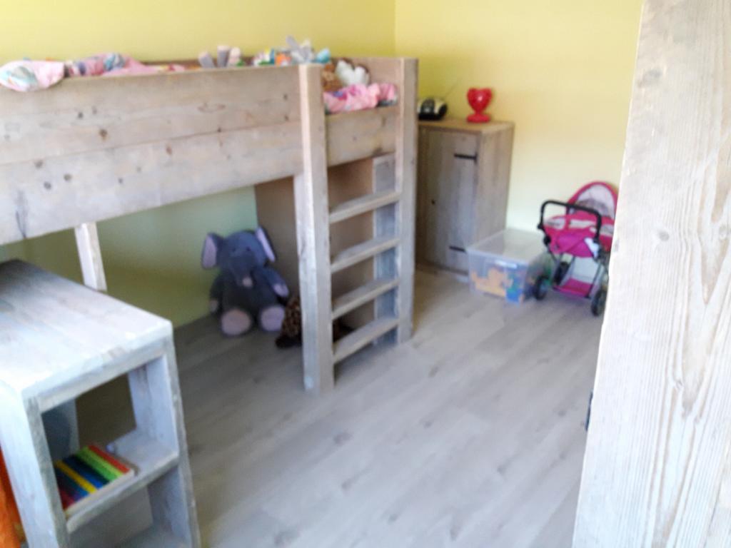 Complete Steigerhouten Kinderkamer, Kinderen en Baby's, Kinderkamer | Complete kinderkamers, Ophalen, Gebruikt, Jongetje of Meisje