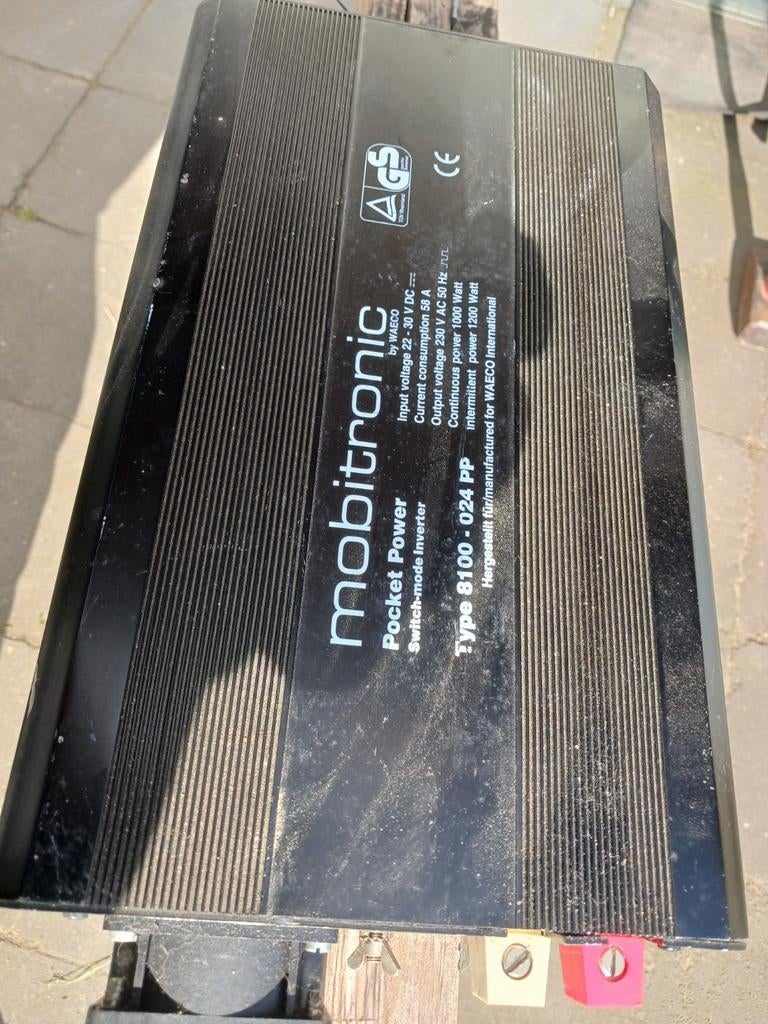 Mobitronic Pocket Power Switch-mode Inverter 1200W, Ophalen of Verzenden, Gebruikt, Overige typen