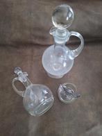 Glazen olie- en azijnstellen met schaaltje, Ophalen