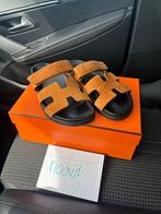 Hermès Chypre, Kleding | Dames, Schoenen, Slippers, Bruin, Ophalen of Verzenden, Gedragen