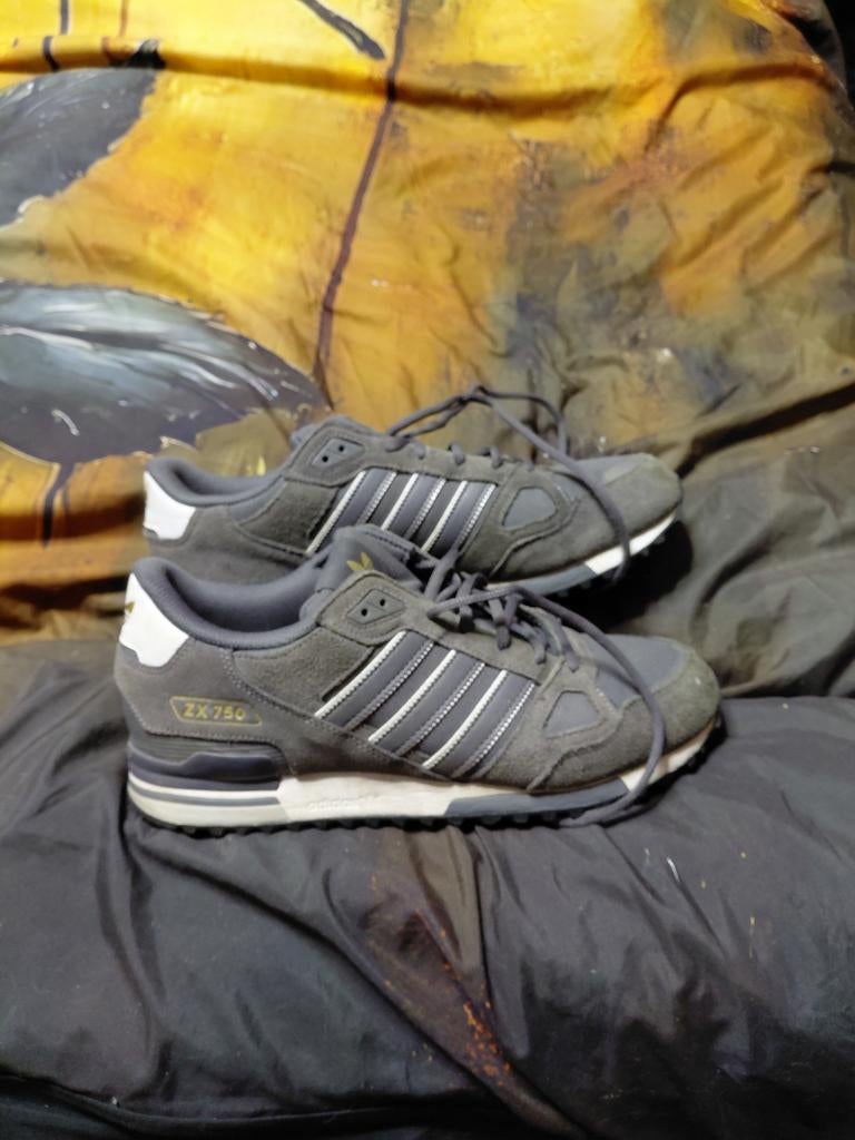 Heren schoenen per stuk 10 euro, Kleding | Heren, Schoenen, Ophalen of Verzenden, Zwart