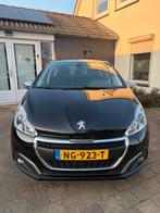 Peugeot 208 1.2 VTI 60KW/82PK NEW distributie,NEW APK,PANO., Auto's, Peugeot, Voorwielaandrijving, 31 €/maand, 1199 cc, Zwart