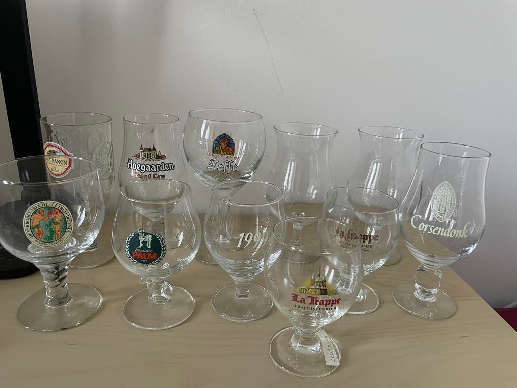 11 verzamel bierglazen zie op foto’s, Ophalen of Verzenden, Nieuw, Bierglas