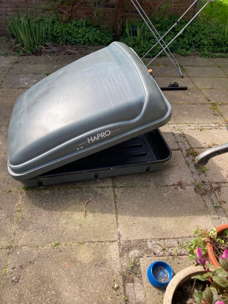 Hapro dakkoffer met dakdragers, Ophalen, Gebruikt