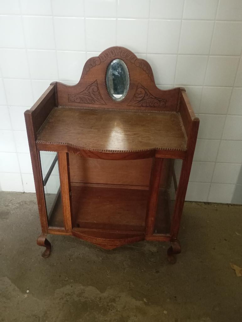 Vintage thee kastje, Ophalen