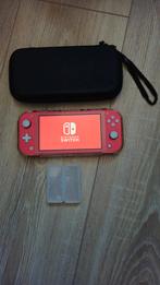 Nintendo Switch Lite Coral, Ophalen, Roze of Coral, Gebruikt, Met beschermhoes of tas
