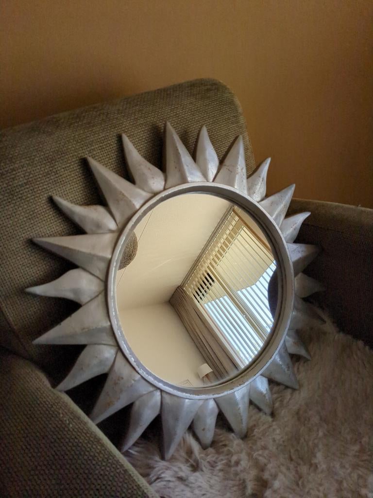 Zonnespiegel - Decoratieve wandspiegel, Huis en Inrichting, Ophalen, Gebruikt, Overige vormen, 50 tot 75 cm