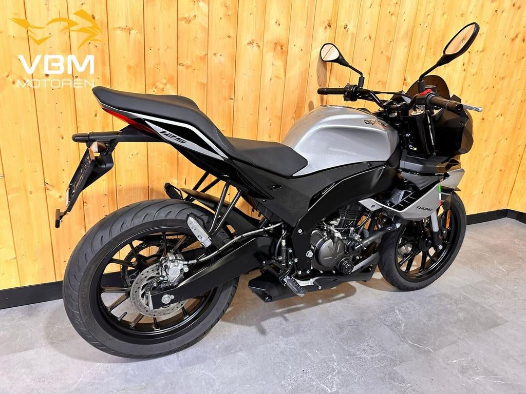 Aprilia  Tuono 125 ABS  125cc A1 geschikt Tuono-125, Bedrijf, Onbekend, Sport, APRILIA