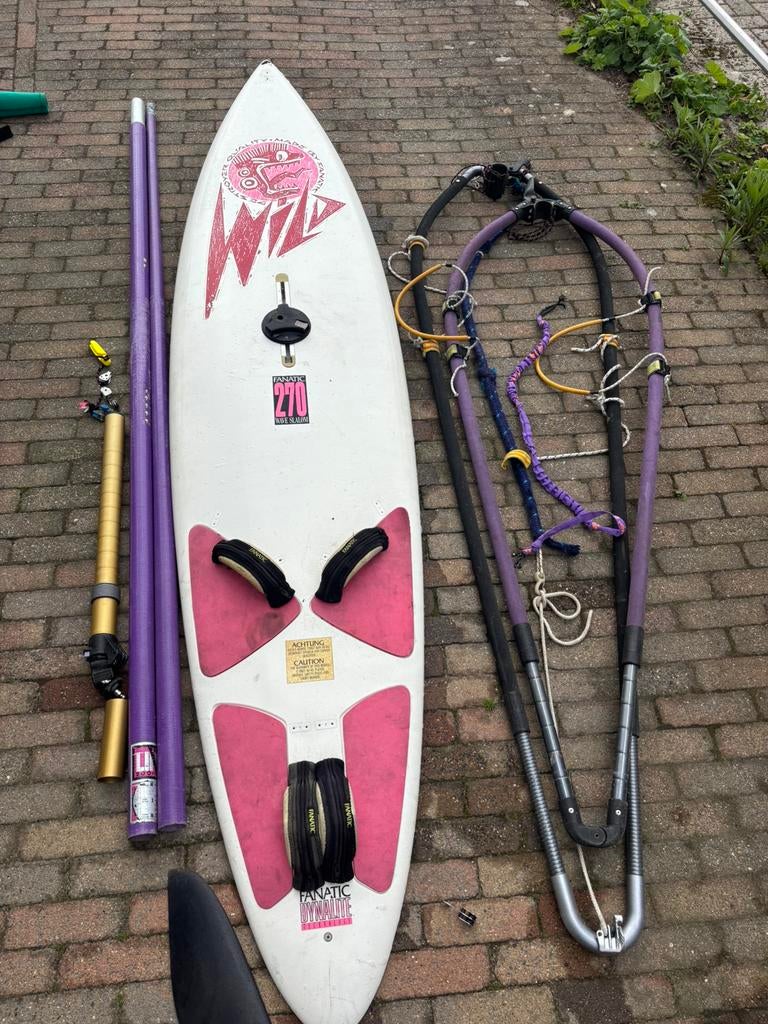 Surfplanken en toebehoren, Watersport en Boten, Windsurfen, Gebruikt, Complete set, 250 tot 300 cm, Met vin(nen), Met draagtas