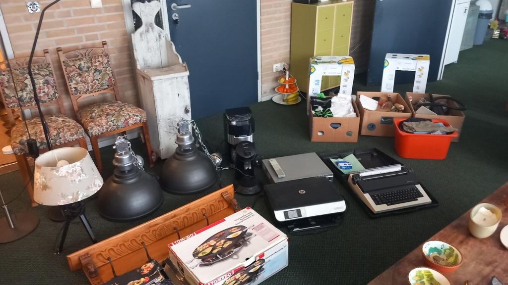 goede rommelmarkt/ marktspullen, Ophalen of Verzenden