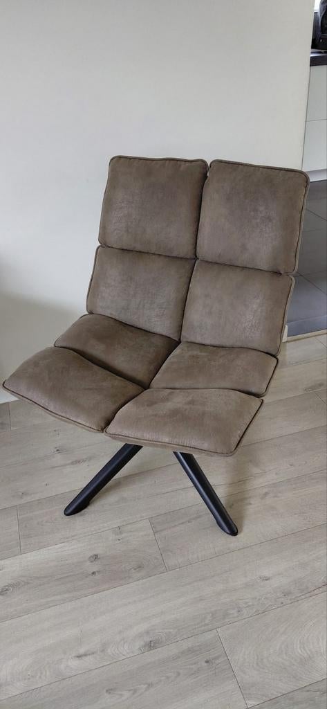 TE KOOP DRAAIFAUTEUIL van HUUS, Huis en Inrichting, Fauteuils, Ophalen, Zo goed als nieuw, 75 tot 100 cm, 50 tot 75 cm