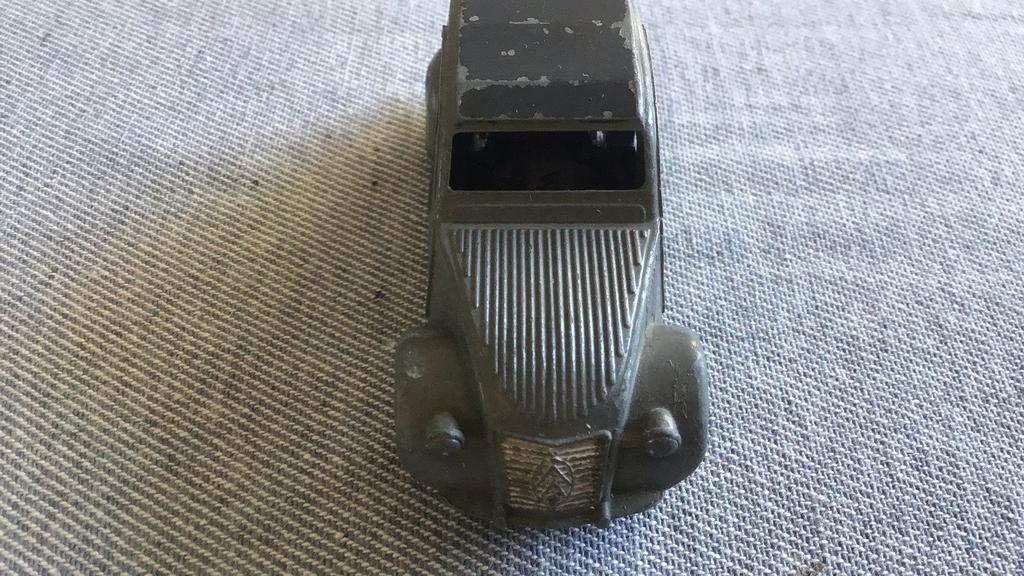 DINKY TOYS CITROEN 2 CV LELIJKE EEND ORG. NOG NETTE AOW EEND, Ophalen of Verzenden, Zo goed als nieuw, Auto, Dinky Toys